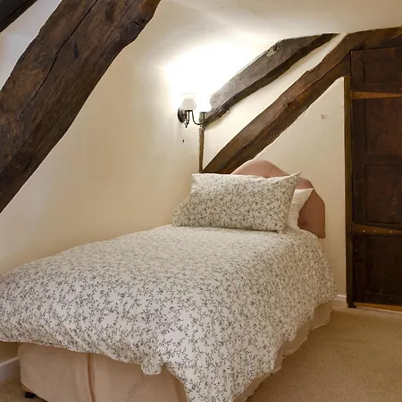 Holiday home The Black Bull *